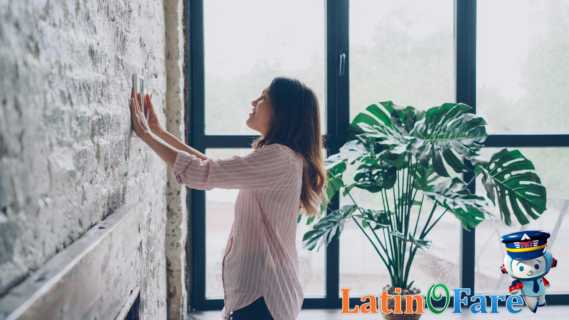 Sustainable travel habits in hotel room to conserve energy and water for eco-friendly trips.