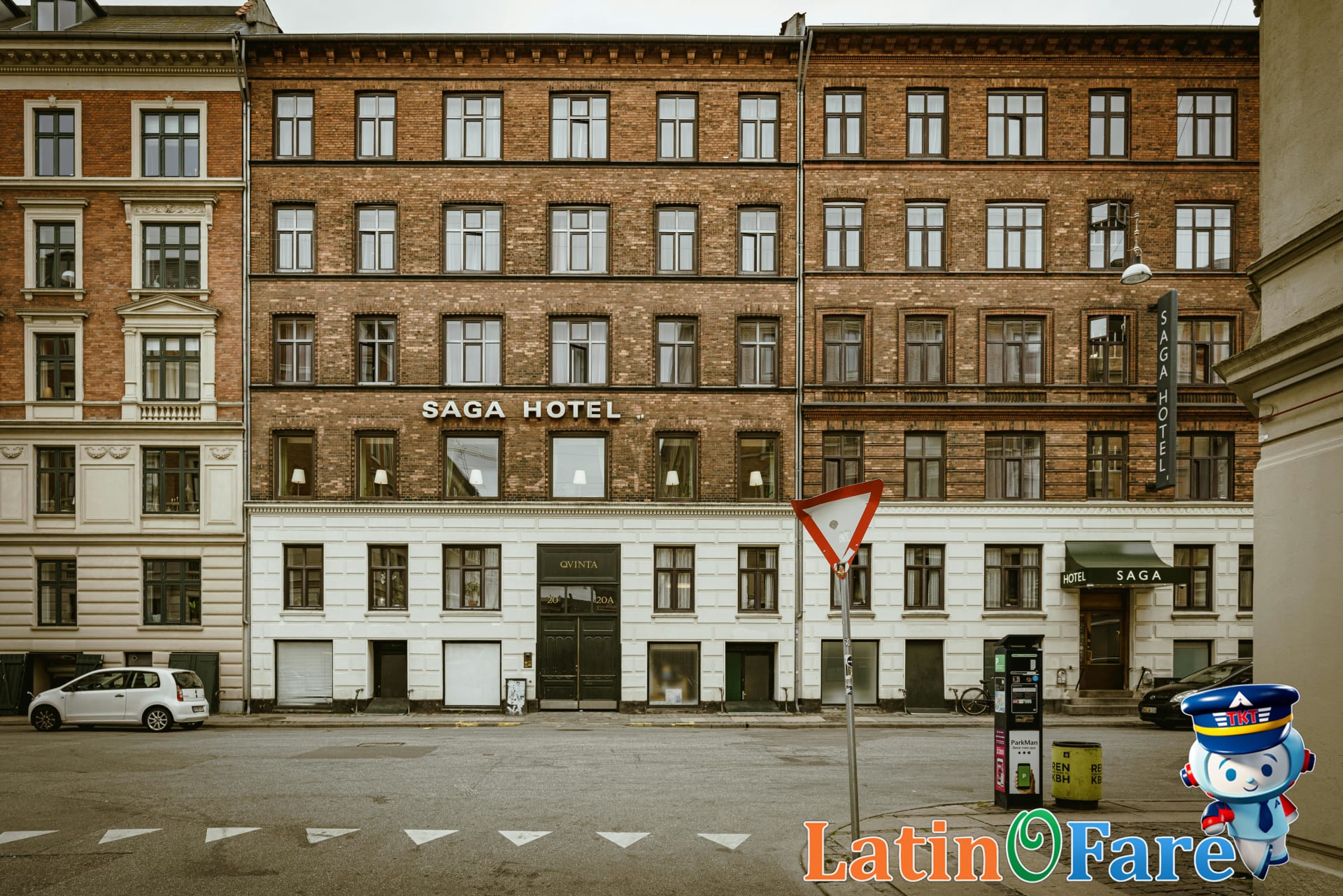 Budget hotel located in a busy city center near main attractions, demonstrating accessibility differences