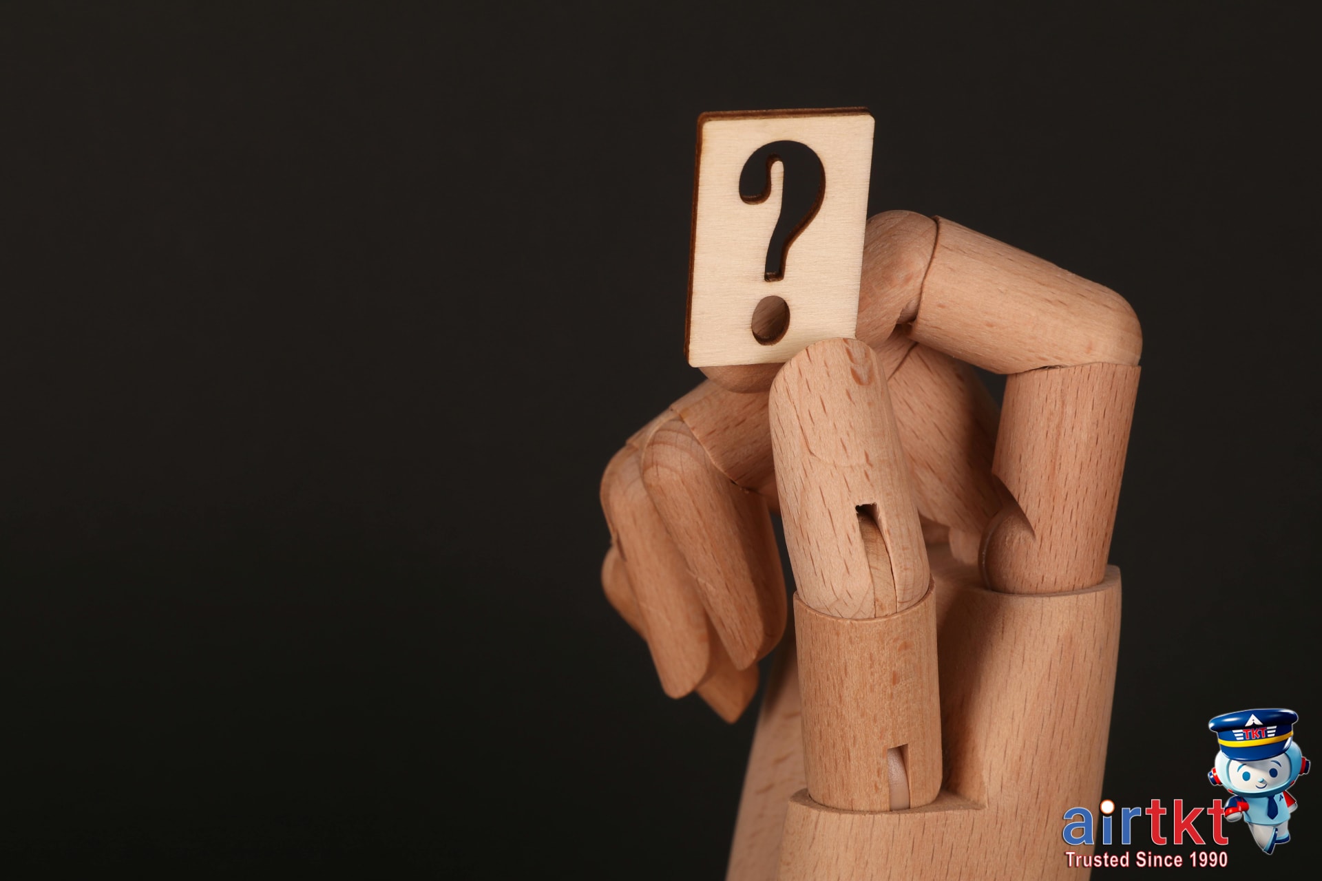 Frequently asked questions about airport and downtown hotels with question marks