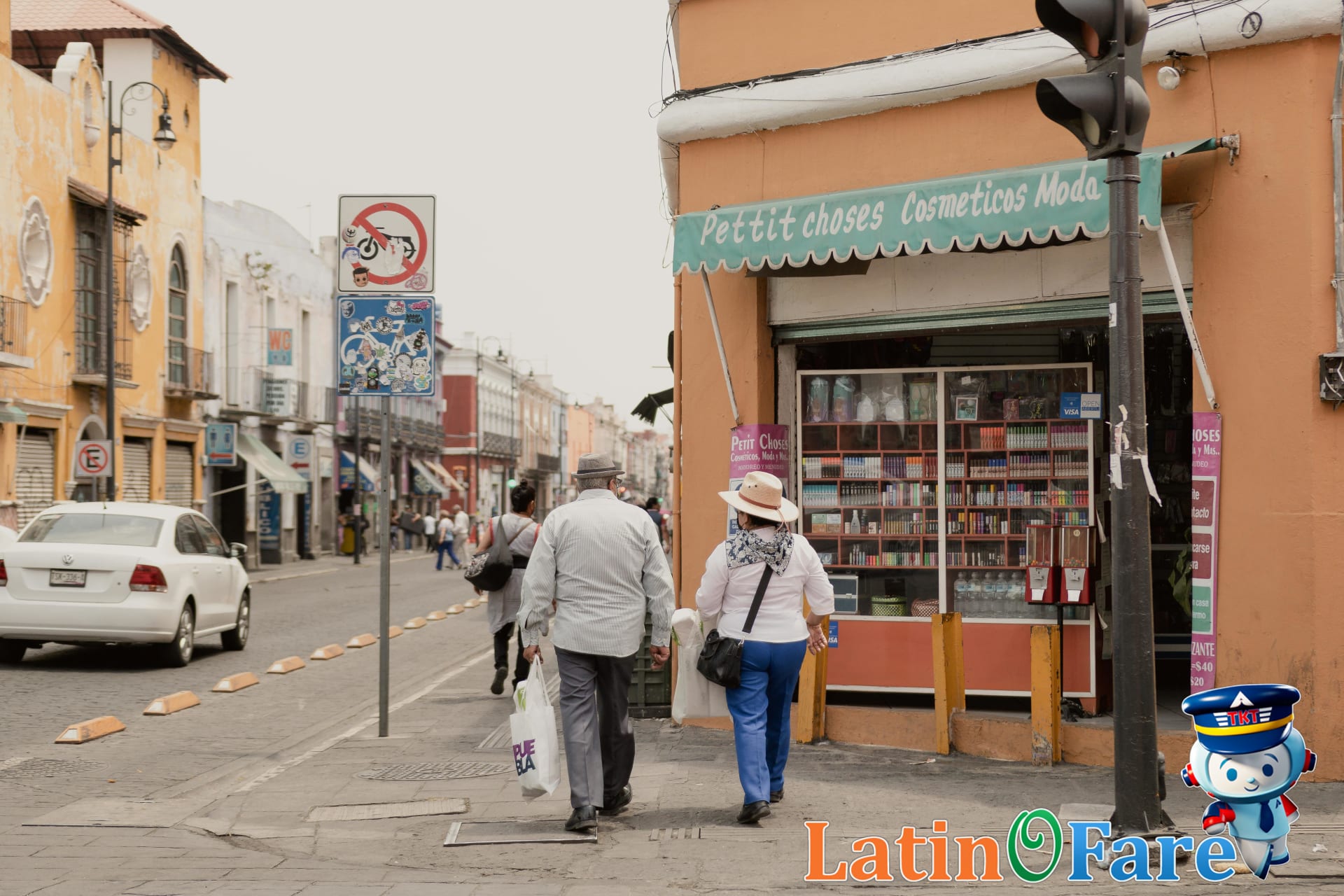 Tourists explore Puebla during Cinco de Mayo, discovering rich Mexican heritage and guided travel experiences.