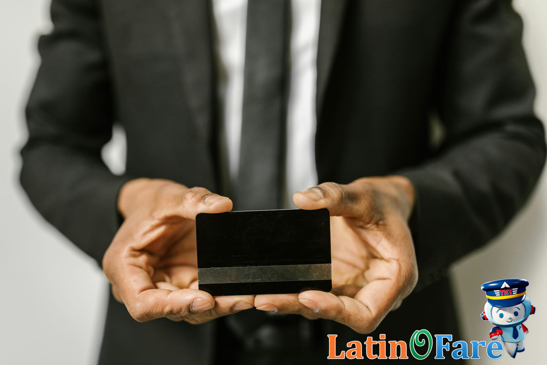 Marriott Bonvoy credit card welcome bonus offer for loyalty points promotion earns points fast