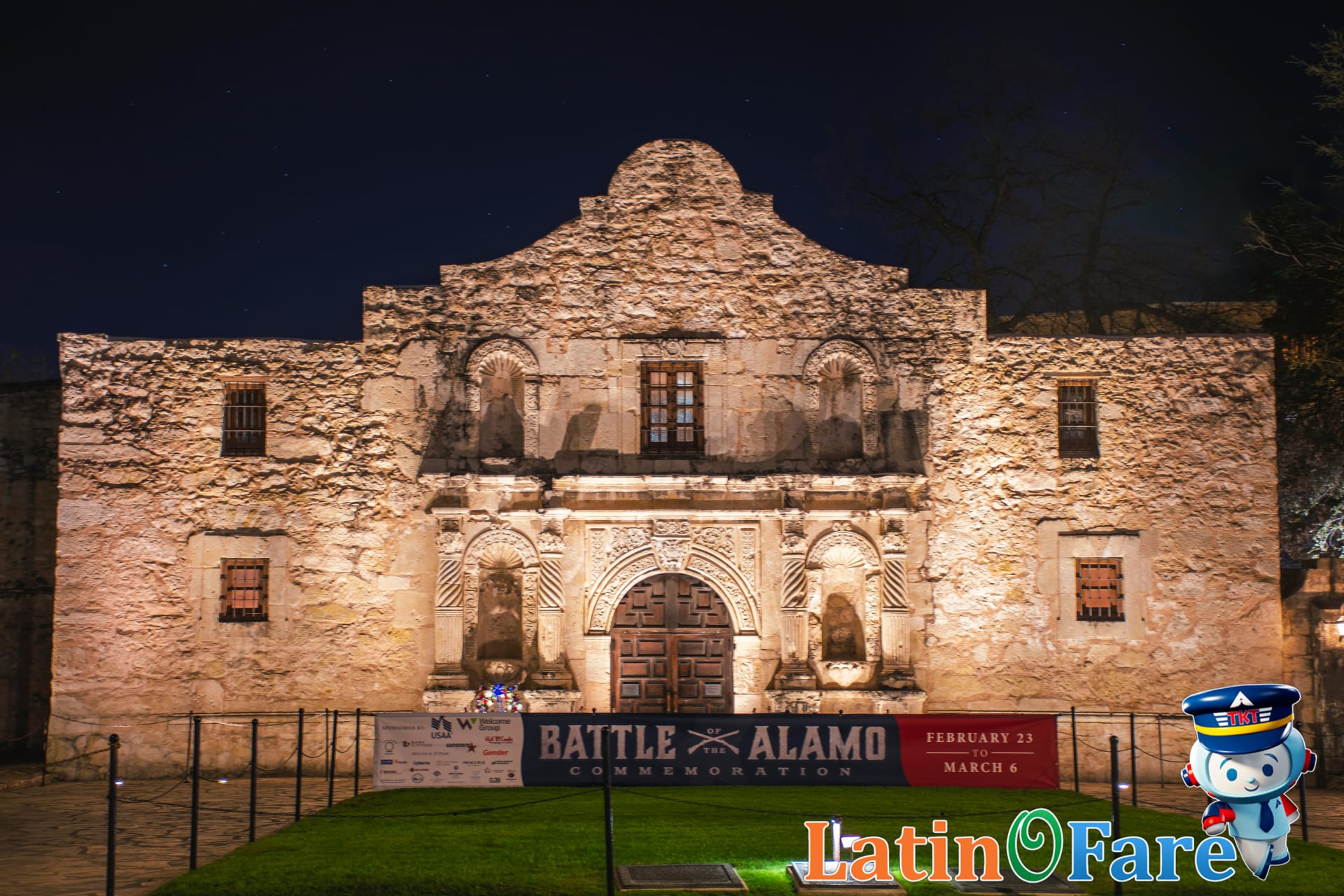 The Alamo historic site entrance in San Antonio’s budget travel context.