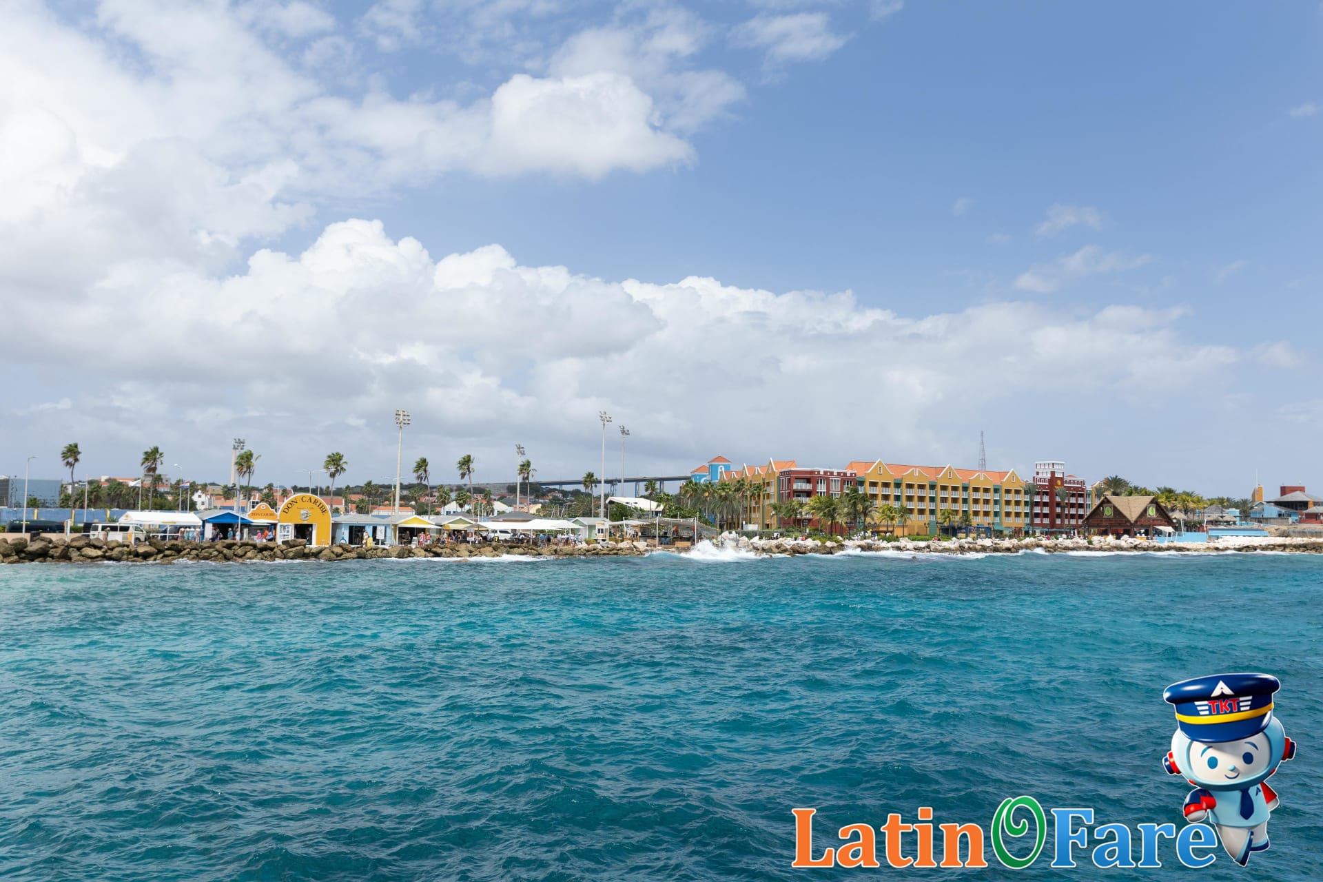 Affordable Caribbean budget accommodation near Aruba’s best white-sand beaches and guesthouses