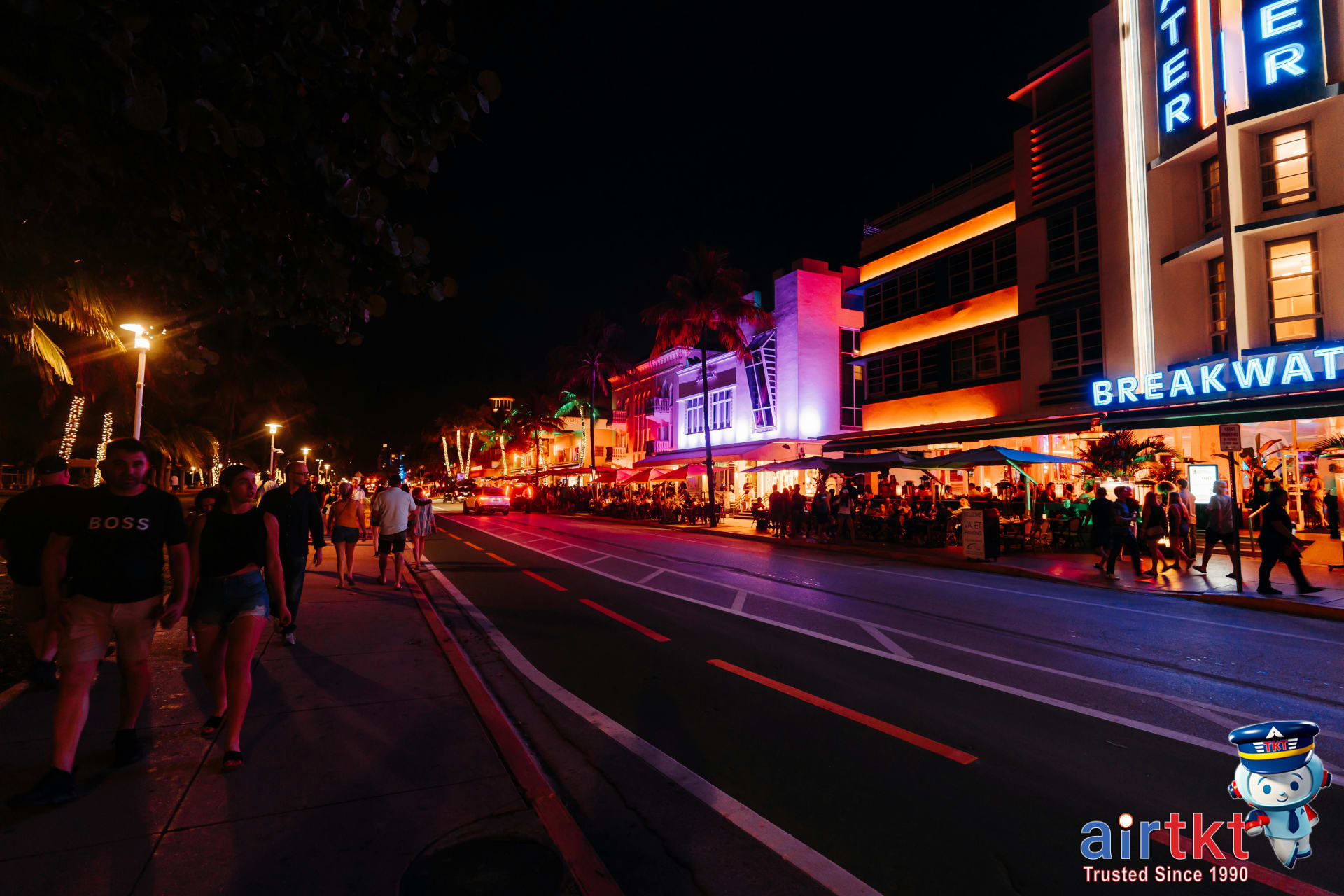 Vibrant Miami nightlife with restaurants and neon lights