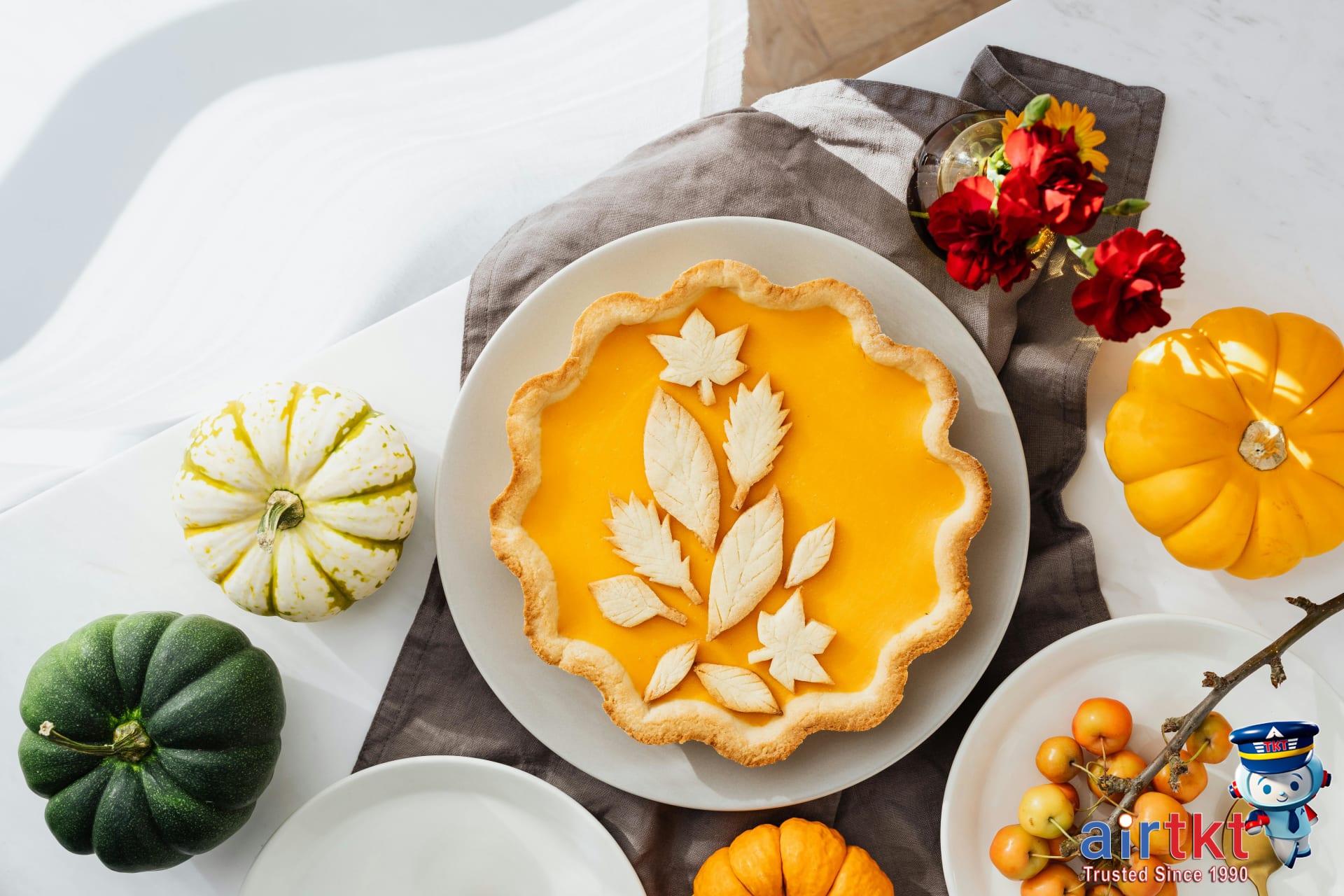 Thanksgiving-themed pumpkin pie and autumn snacks near NYC parade spots