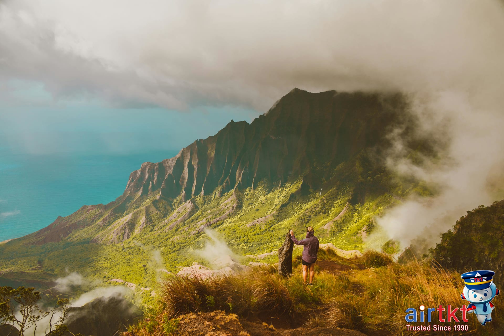 Hikers enjoying scenic views near Honolulu Hawaii with valleys and coastline