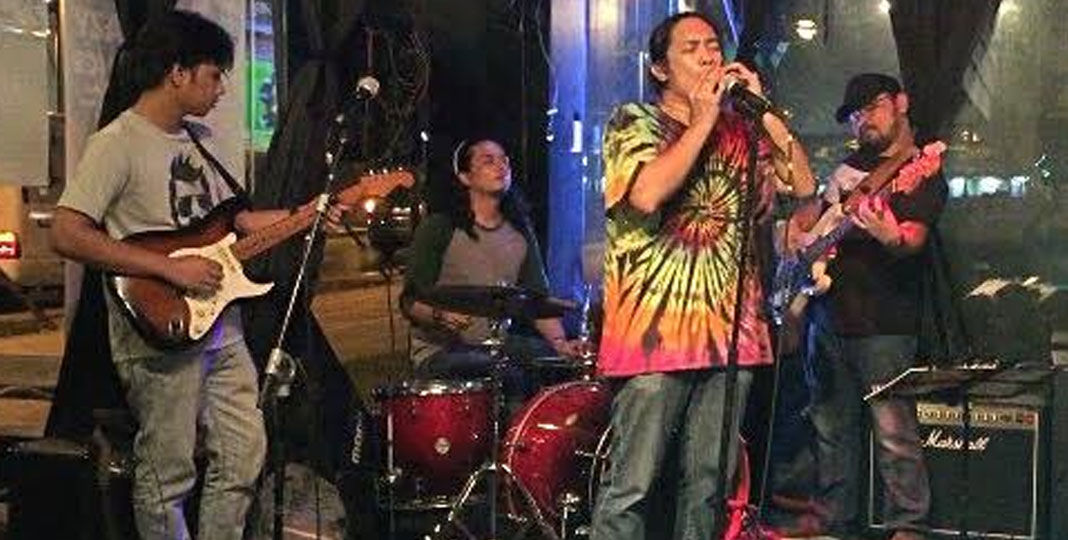 Ian Lofamia Band Ian Lofamia Band