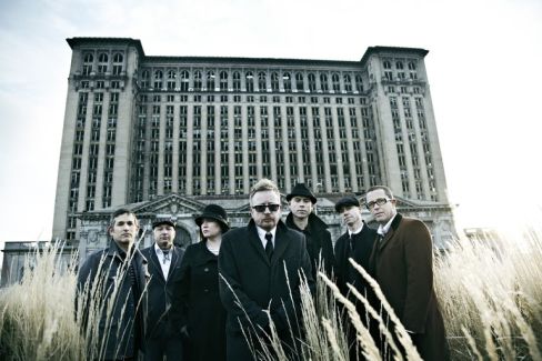 Flogging Molly pictures