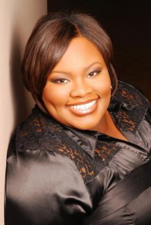 Tasha Cobbs pictures