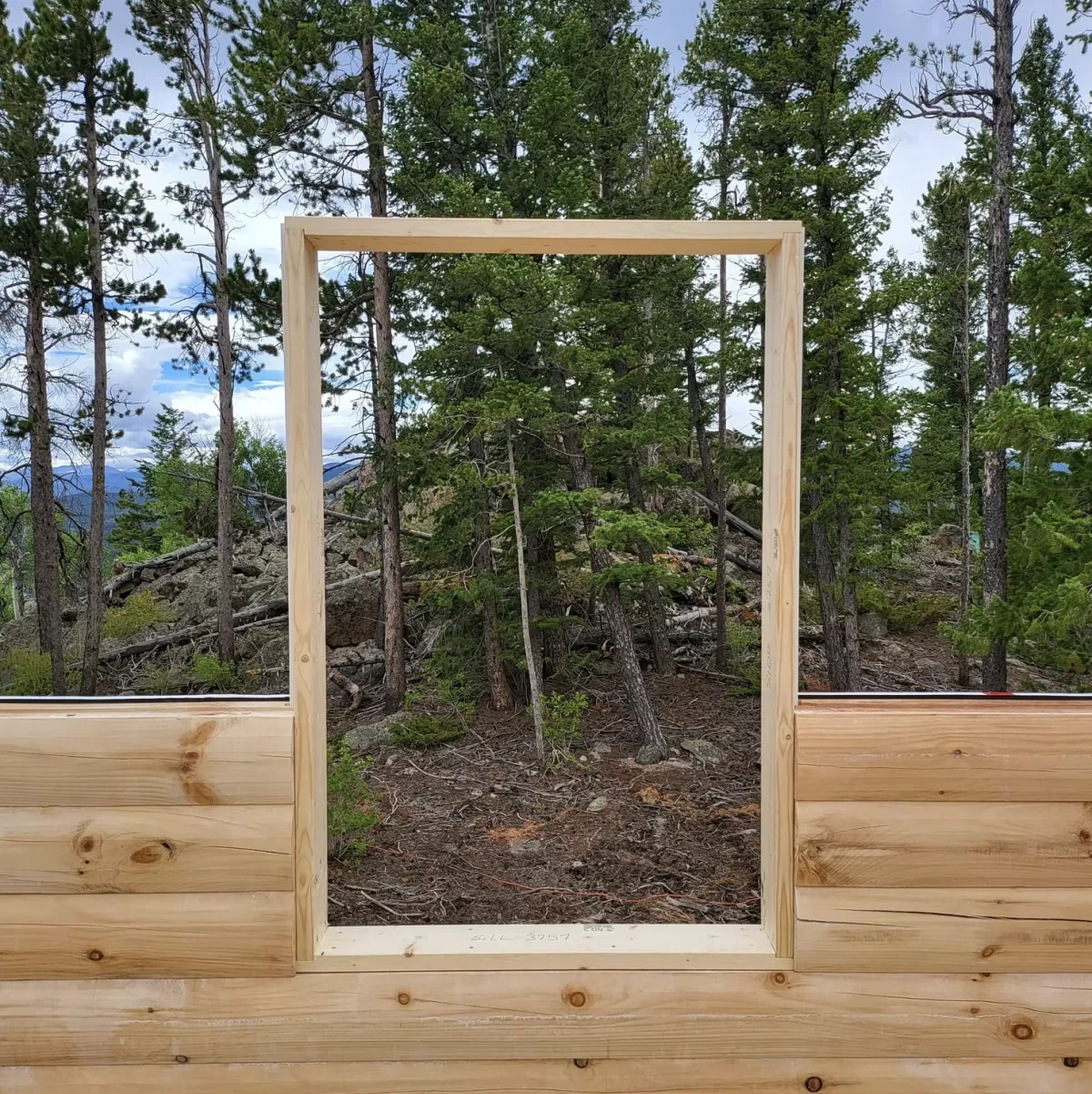 Building a Custom Log Cabin in Colorado’s High Country: What to Know Before You Break Ground