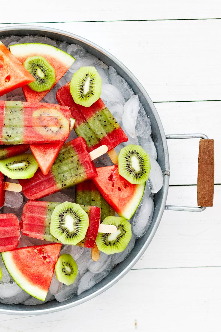 Amoretti Recipe: Kiwi Watermelon Popsicle on ice