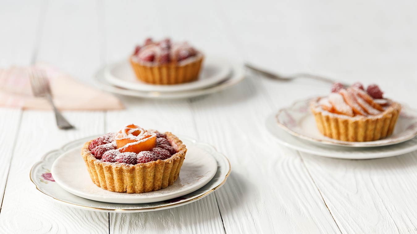 Amoretti Peach & Raspberry Tarts Recipe