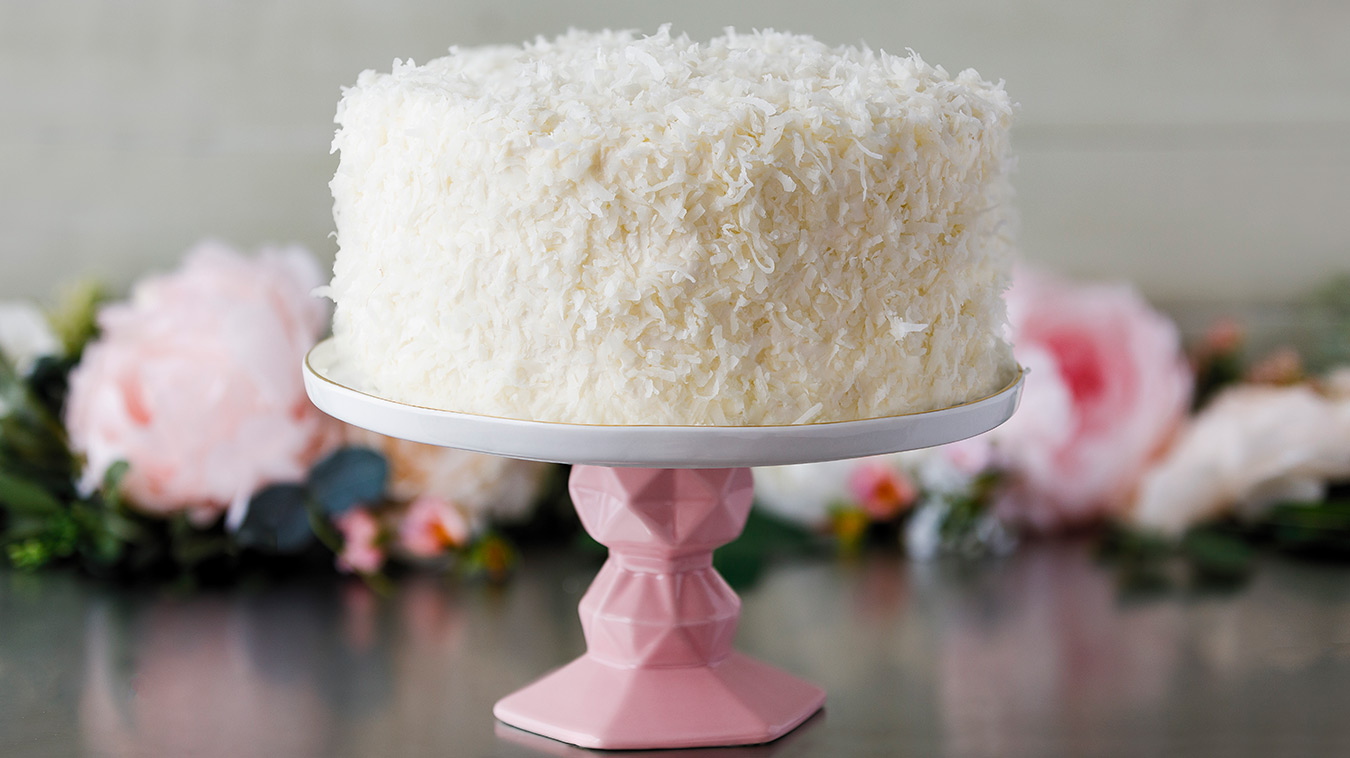 Amoretti Recipe: Coconut Cake