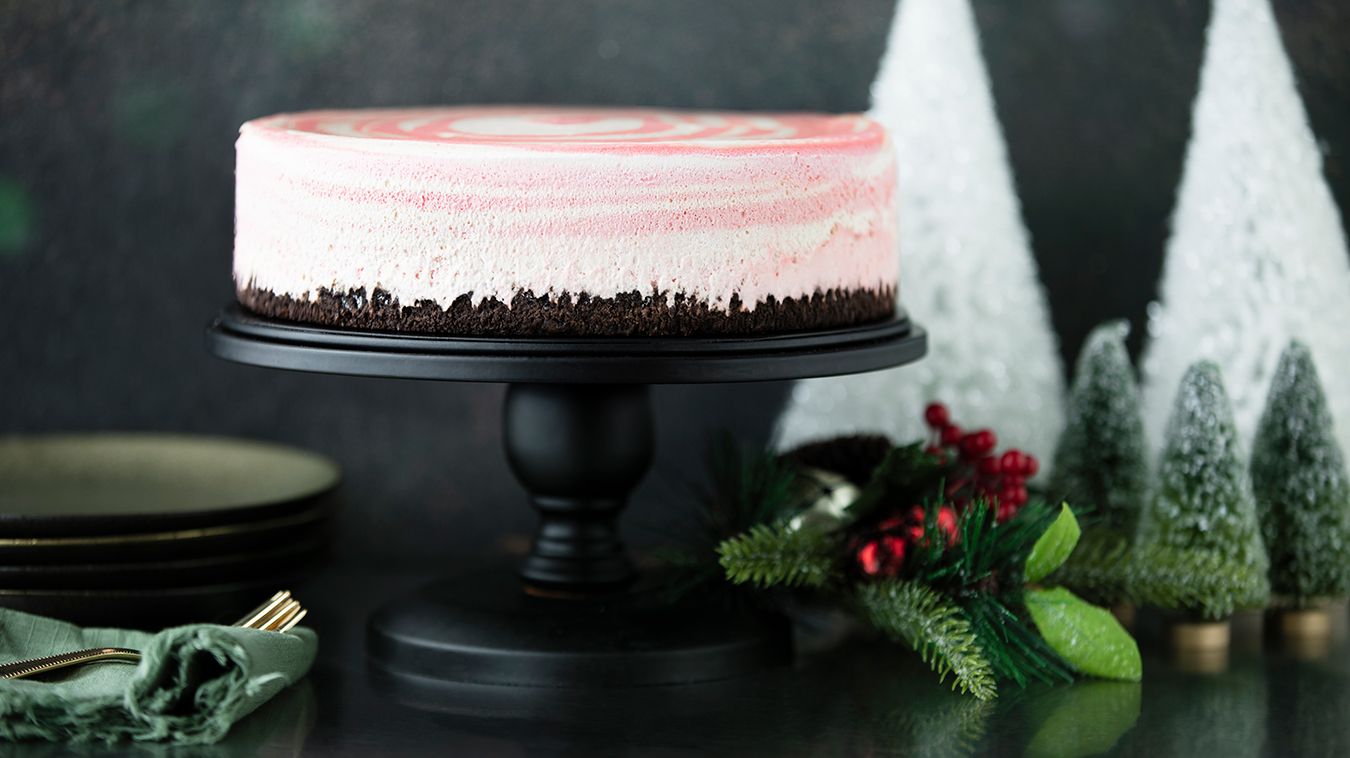 Amoretti Recipe: Peppermint Zebra Cheesecake