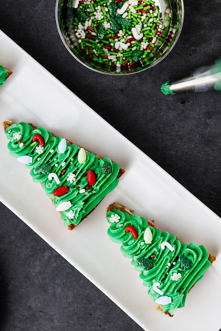 Amoretti Christmas Blondies Recipe