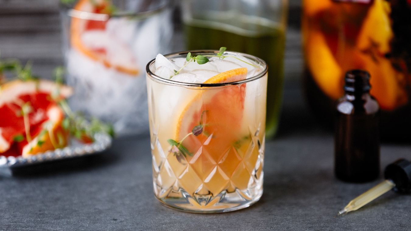 Amoretti Recipe: Thyme Greyhound Cocktail