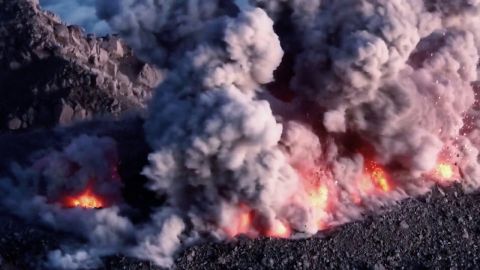 Gunung Agung Meletus !!! Kondisi Terbaru Gunung Agung Bali Status Awas Berbahaya Erupsi Gunung Agung Meletus !!! Kondisi Terbaru Gunung Agung Bali Status Awas Berbahaya Erupsi