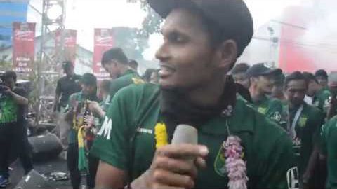 SONG FOR PRIDE DI PESTA KEMENANGAN PERSEBAYA (SUMPAH MERINDING BANGGA) SONG FOR PRIDE DI PESTA KEMENANGAN PERSEBAYA (SUMPAH MERINDING BANGGA)