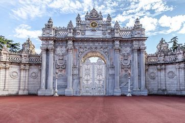 Istanbul Dolmabahce Palace Picture