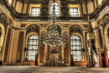 Istanbul Dolmabahce Palace Picture