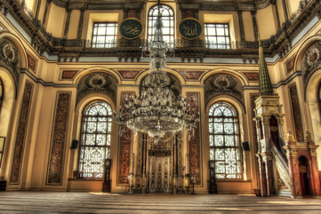 Istanbul Dolmabahce Palace Picture