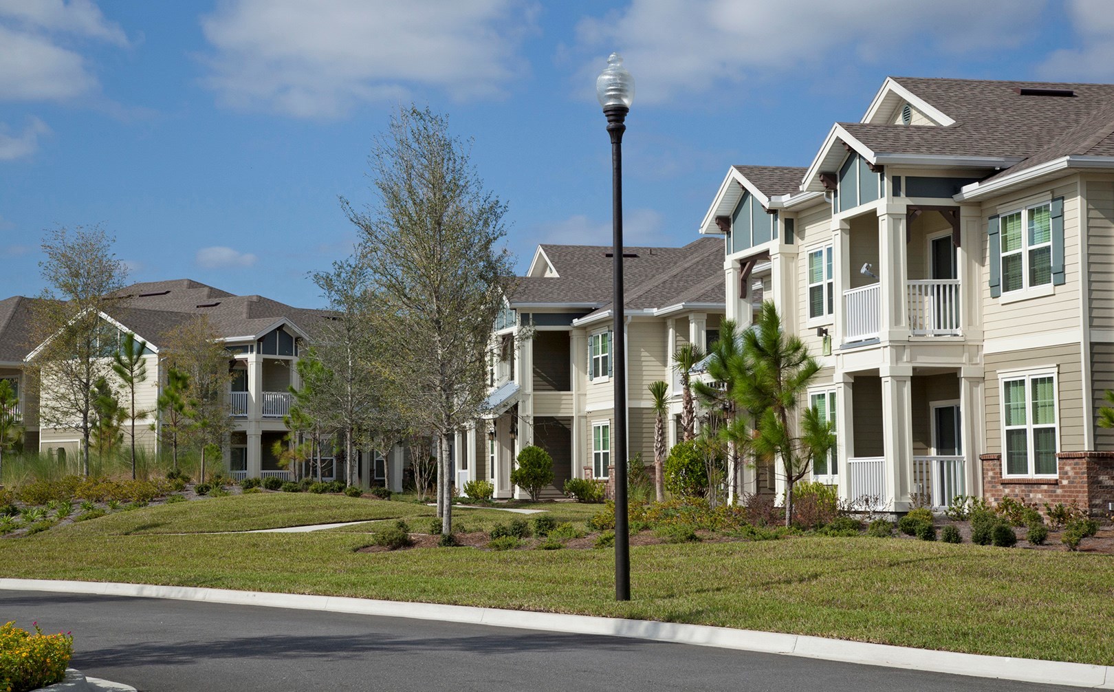 Oakleaf Plantation, Jacksonville (see pics & AVAIL)