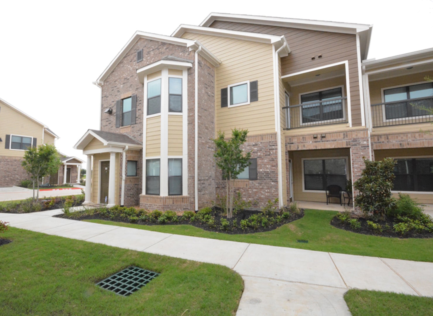 Apartments and Houses for Rent Near Me in Cypress