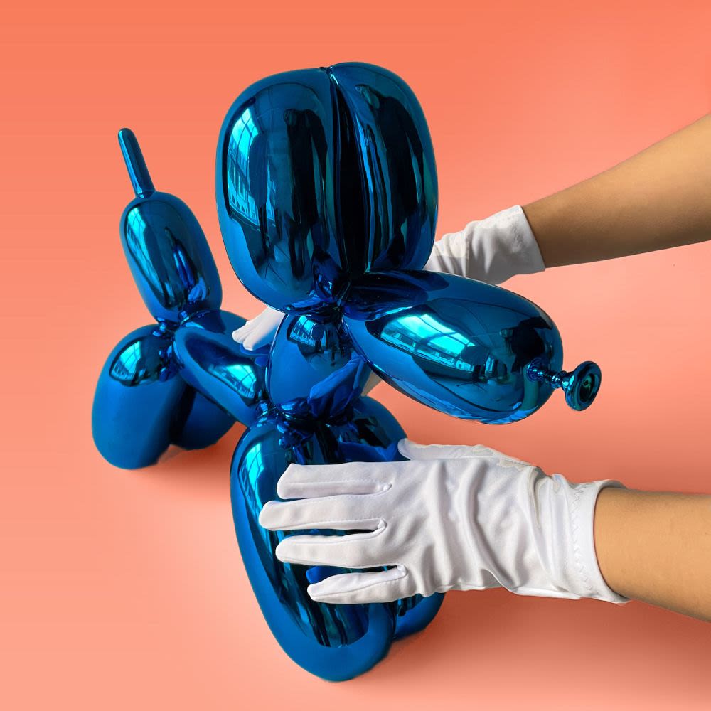 Jeff Koons Balloon Dog (Blue)