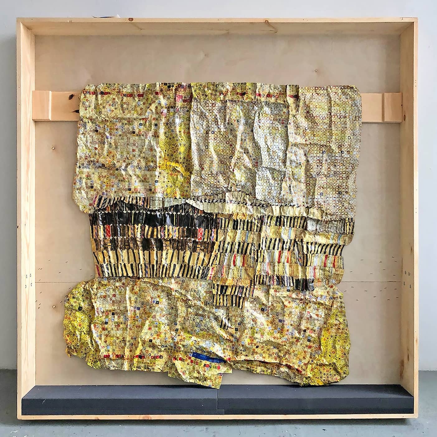 Gold Band-El Anatsui-1