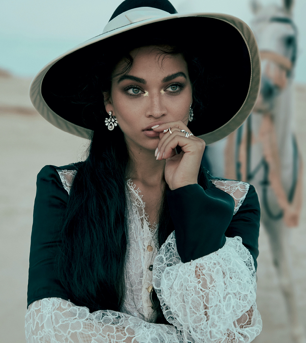 shanina-shaik-harpers-bazaar-arabia-january-cover-2_cxlqlp.jpg