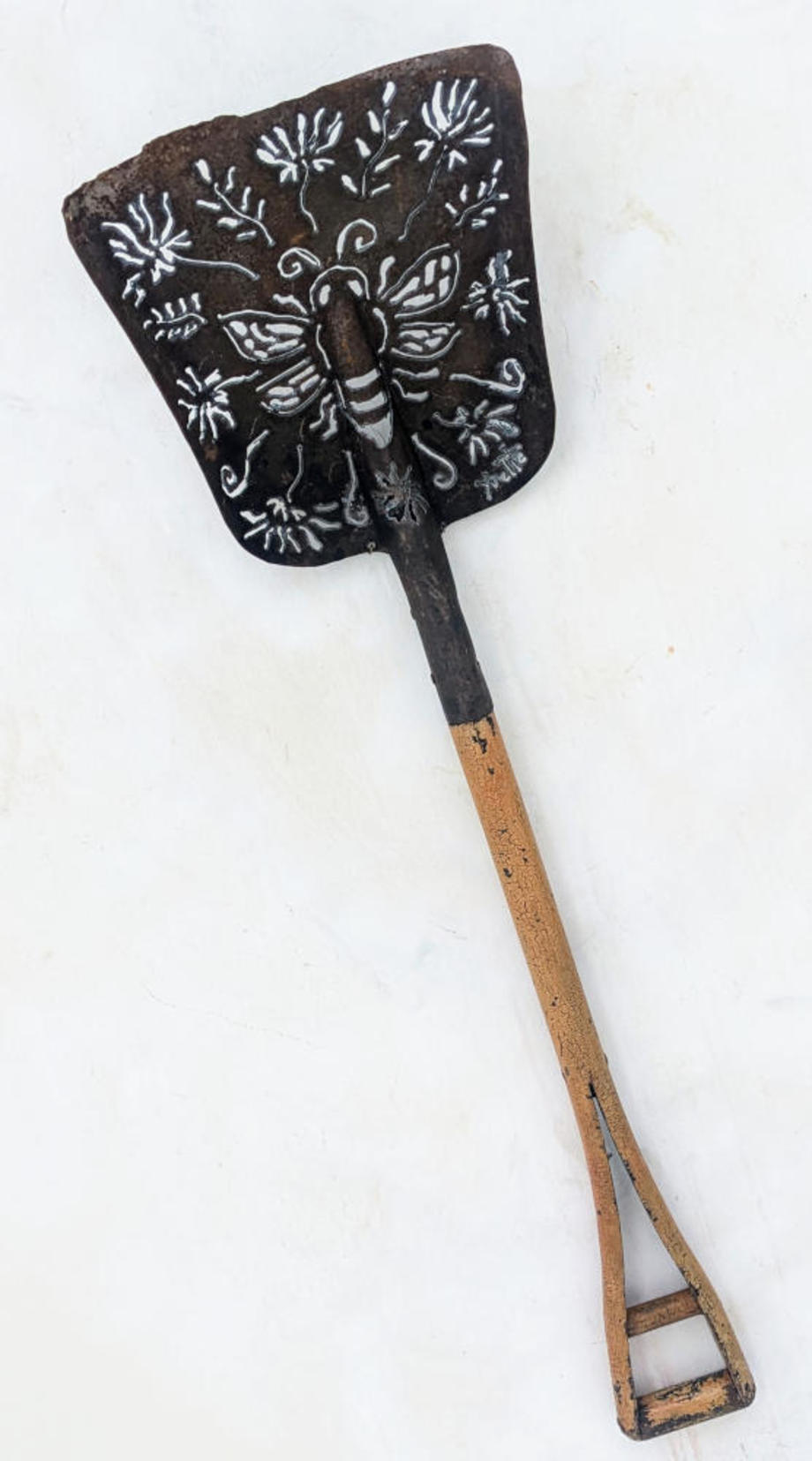 Bee Balm antique shovel