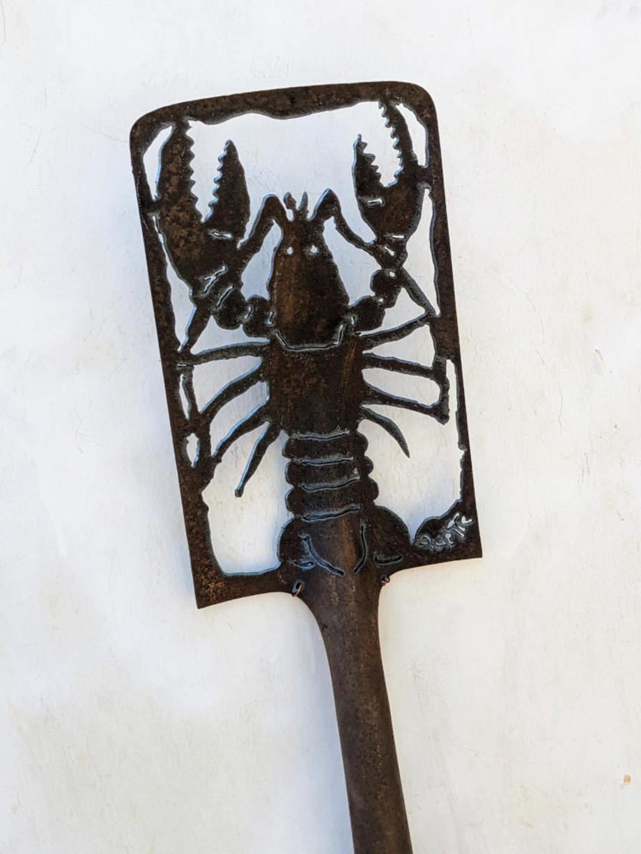 Lobstah shovel