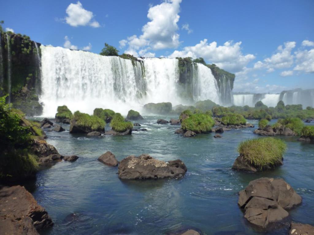 tourhub | Bamba Travel | Iguazu Falls Adventure 4D/3N (Puerto to Puerto) 