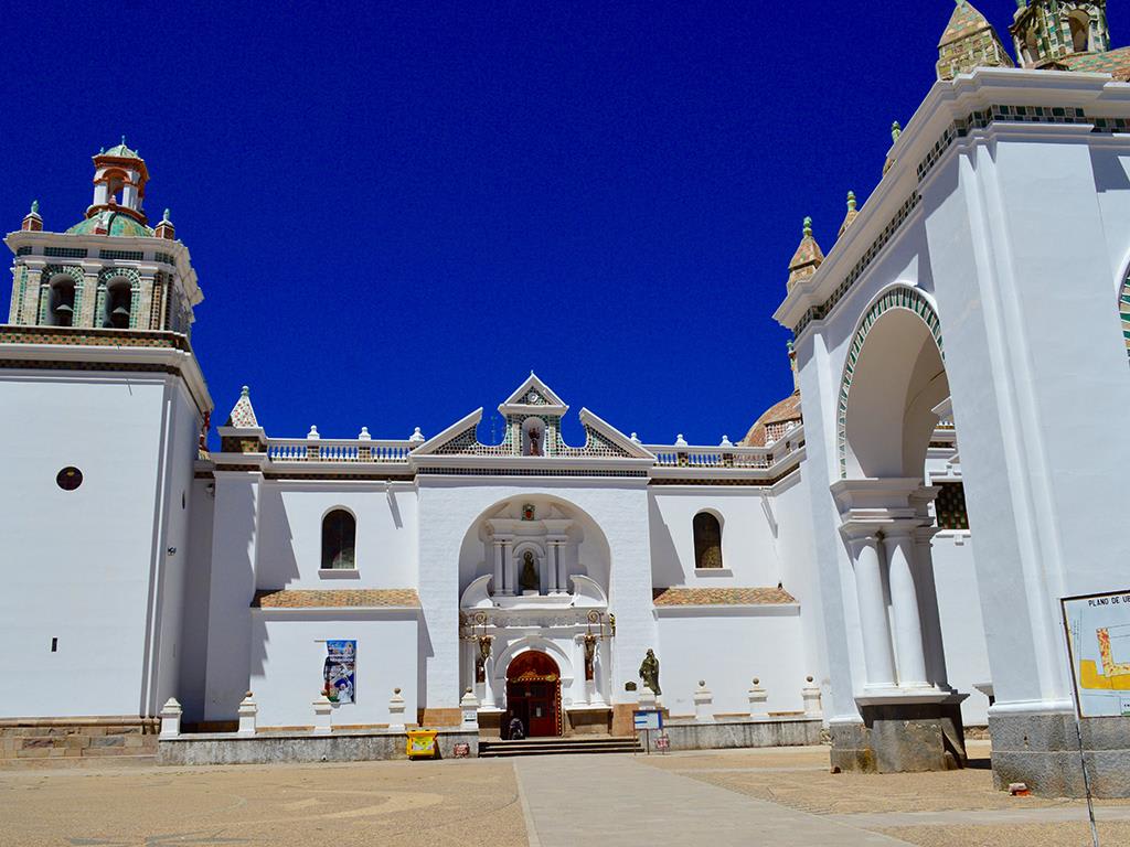 tourhub | Bamba Travel | Lake Titicaca & Isla del Sol Catamaran Experience 4D/3N (Puno to La Paz) 