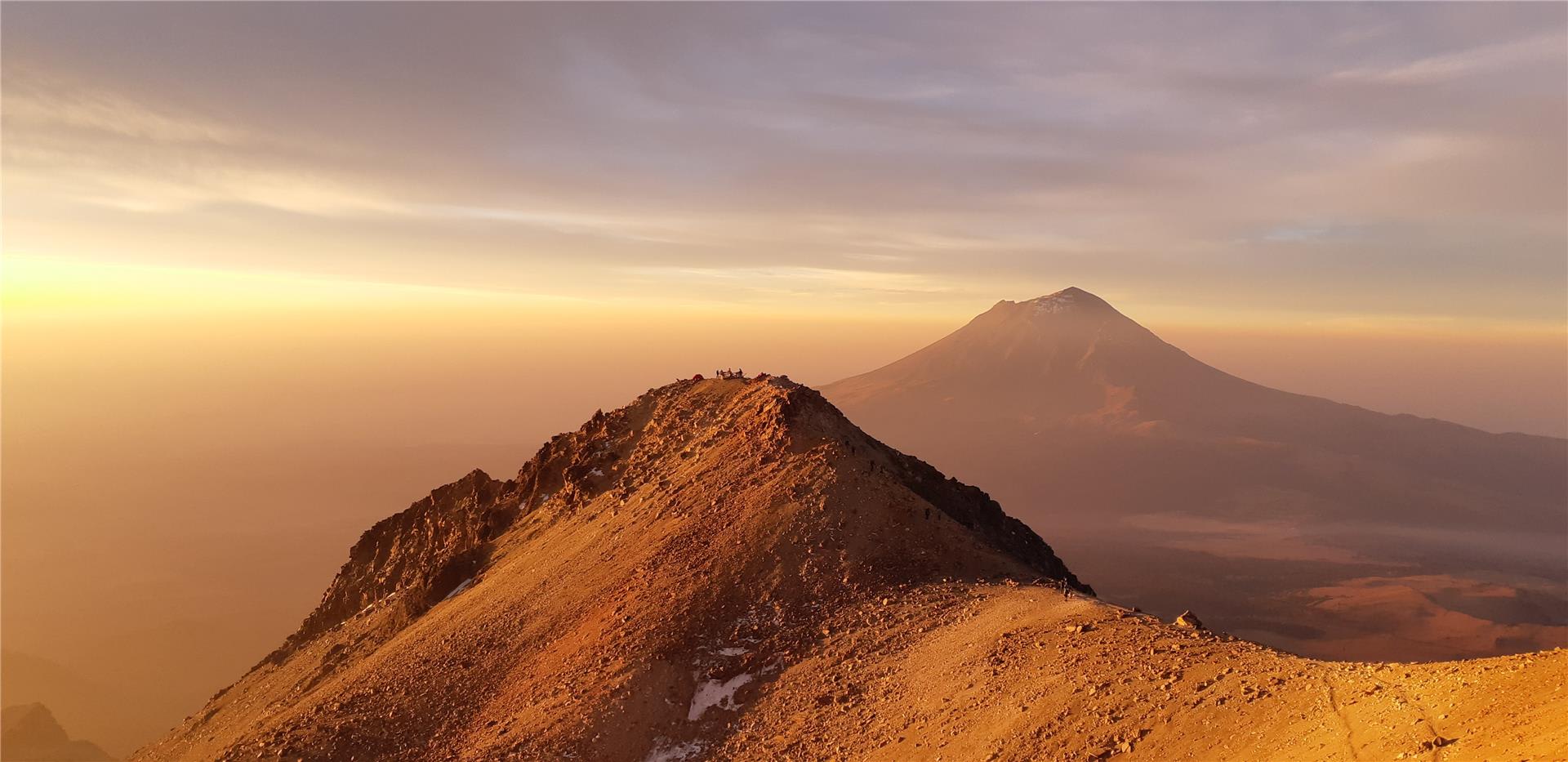 tourhub | Bamba Travel | Iztaccíhuatl Volcano hike 2D/1N (from Mexico City) 