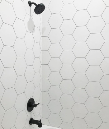 Costa Allegra 8in porcelain hex tile in White Sand