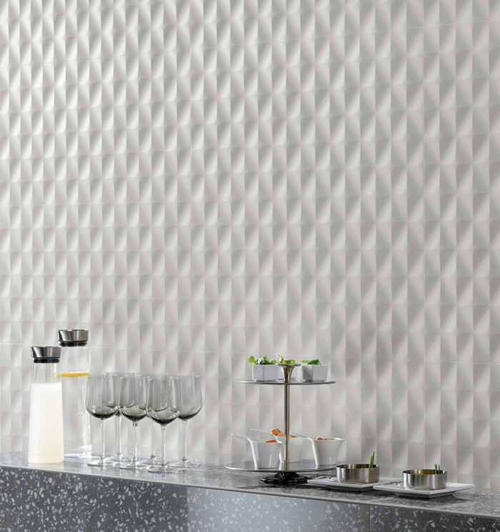 Shape 16x32 ceramic dimensional wall tile in the Mesh pattern