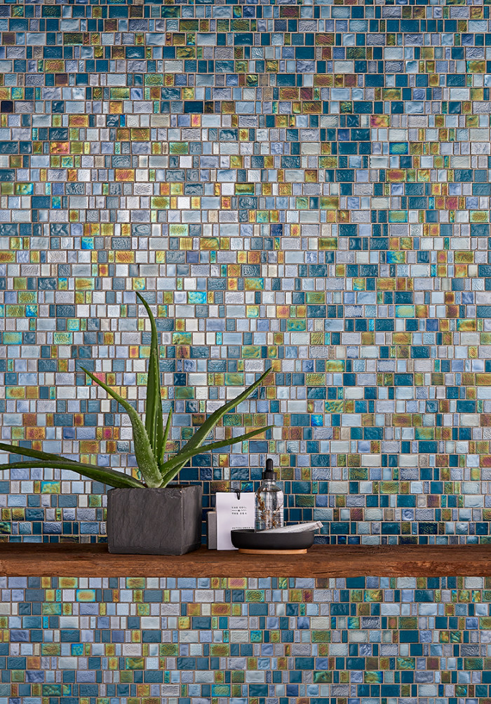 Kahakai™ glass mosaic in Deep Sea random brick pattern