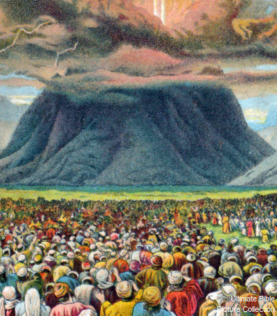 People of Israel gathered in front of Mount Sinai