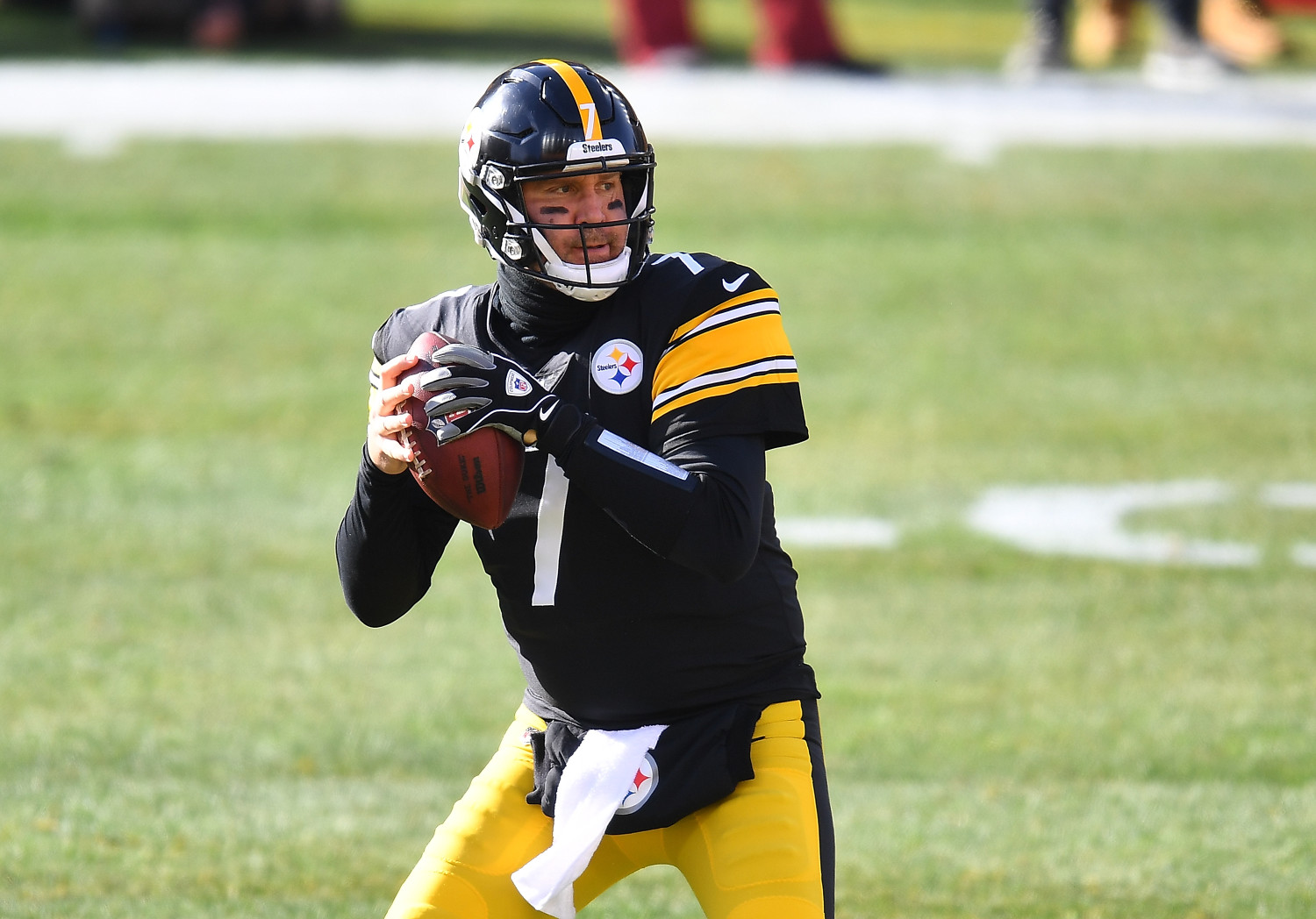 PFF on X: Big Ben has officially retired… Is Kenny Pickett the next  Steelers franchise QB? Try your luck as GM ➡️    / X