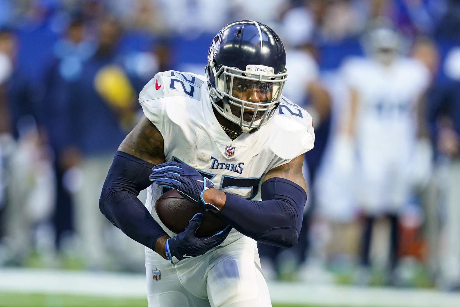 Madden NFL 19 increases Titans RB Derrick Henry's stiff-arm rating