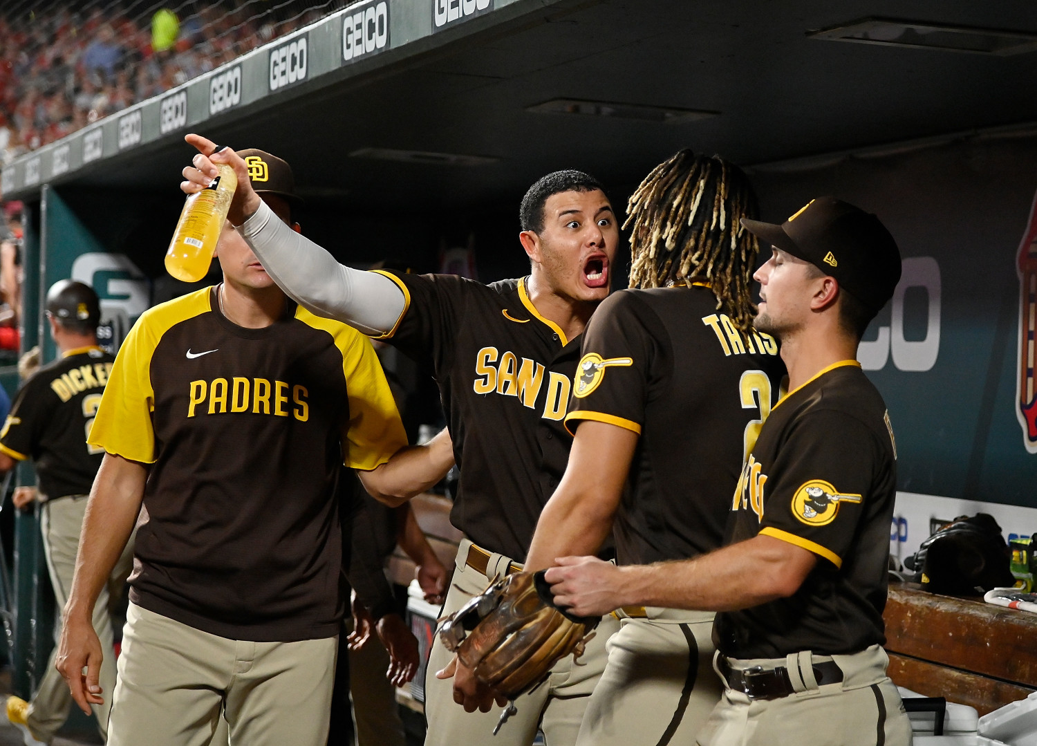 Padres switch Tatis bobblehead giveaway to Soto shirt night