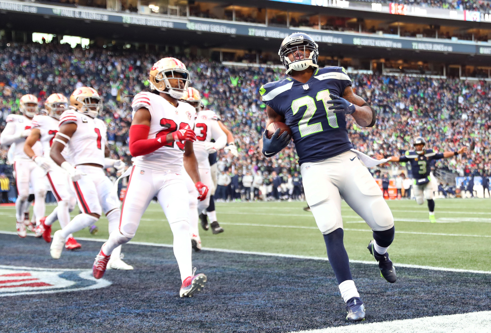 Seahawks Legend Adrian Peterson after the last scored Touchdown of