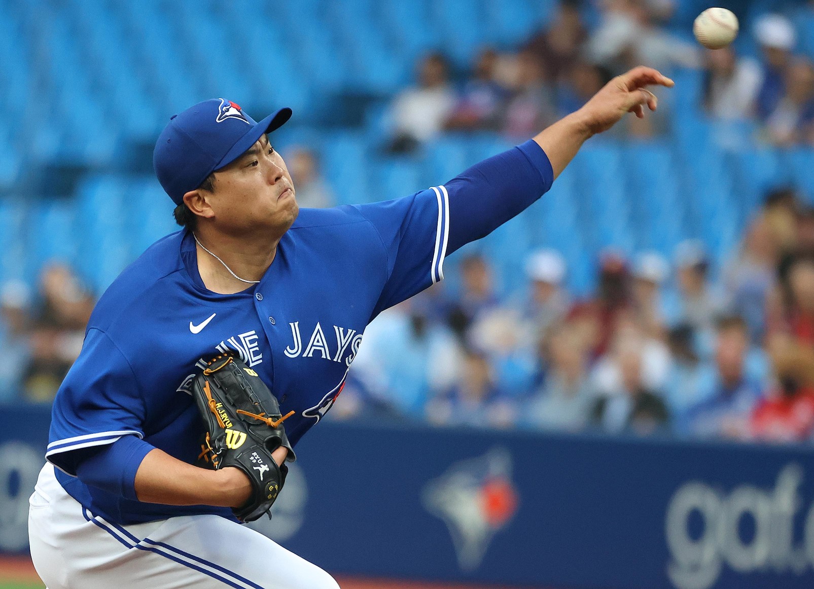 Hyun-Jin Ryu Autographed Authentic Blue Jays Jersey