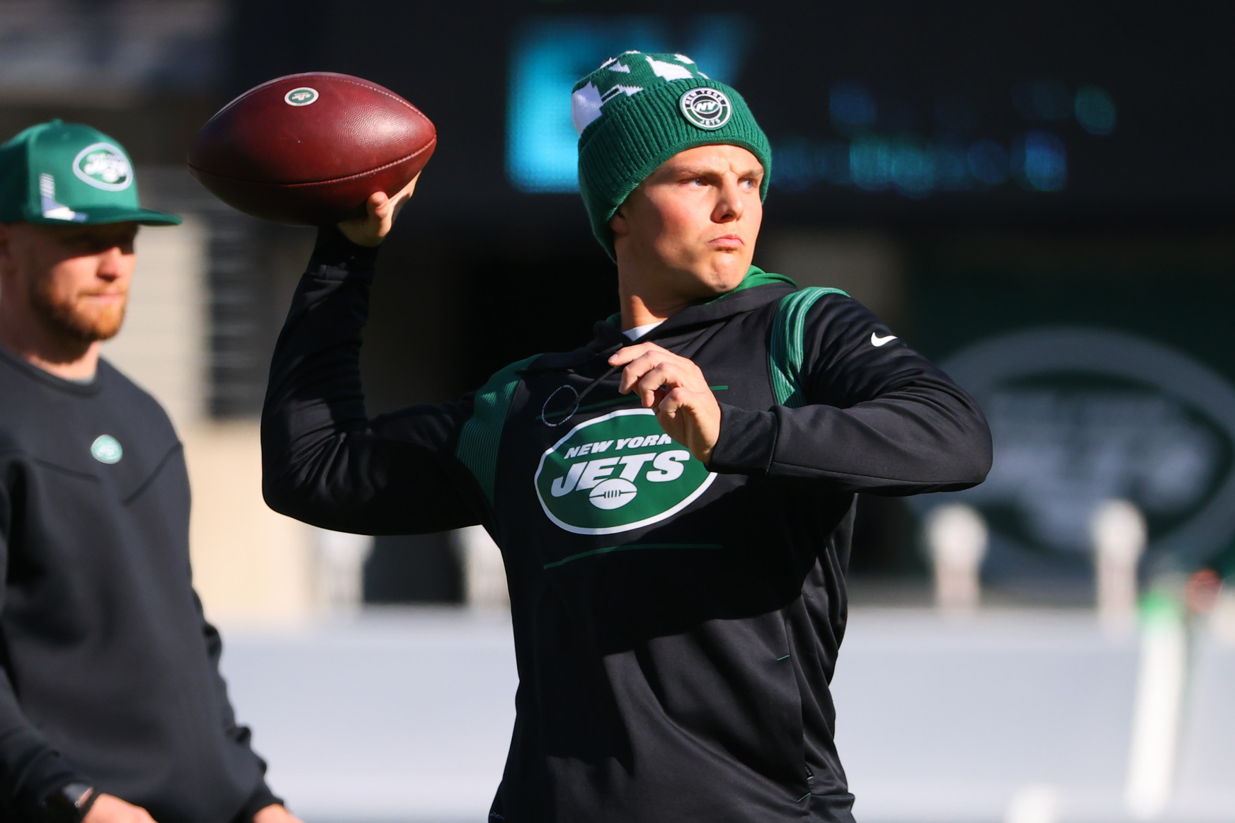 Connor Hughes on X: #Jets QB Mike White meeting media … in a Ty