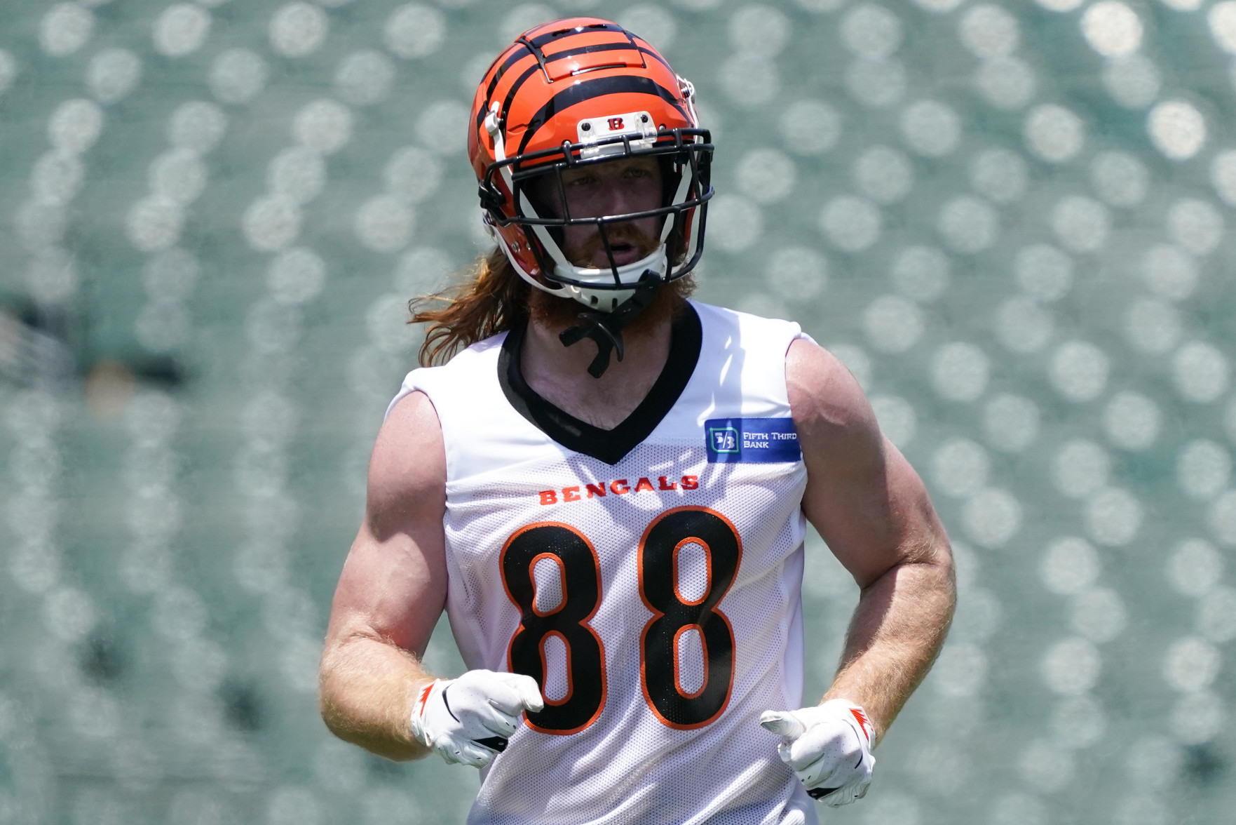 Bengals reveal official jersey numbers for big free-agency additions