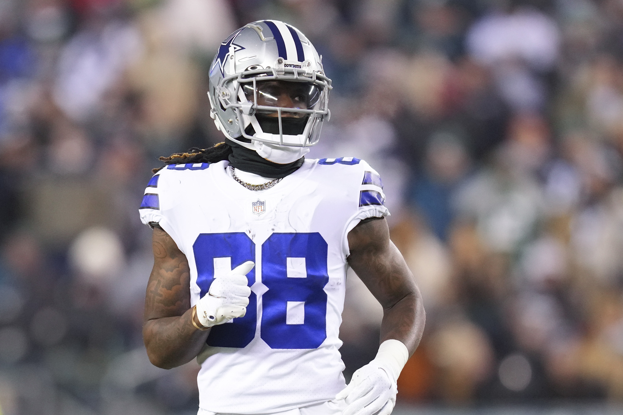 Jon Machota on X: Source: The Cowboys have agreed to contract terms with  WR CeeDee Lamb on his 4-year rookie deal with a fifth-year option (Photo:    / X