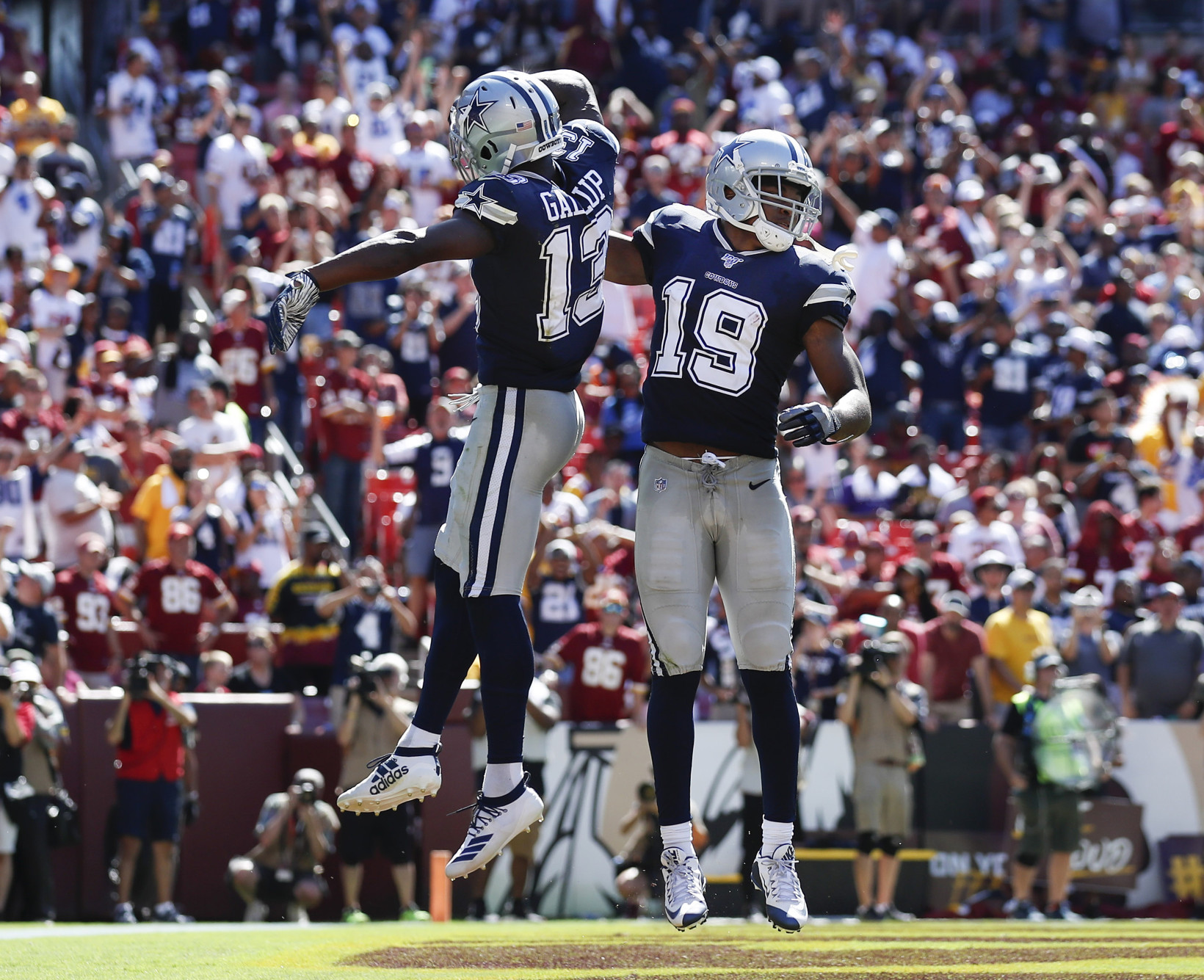 Michael Gallup helps Cowboys end joint practices with Chargers on