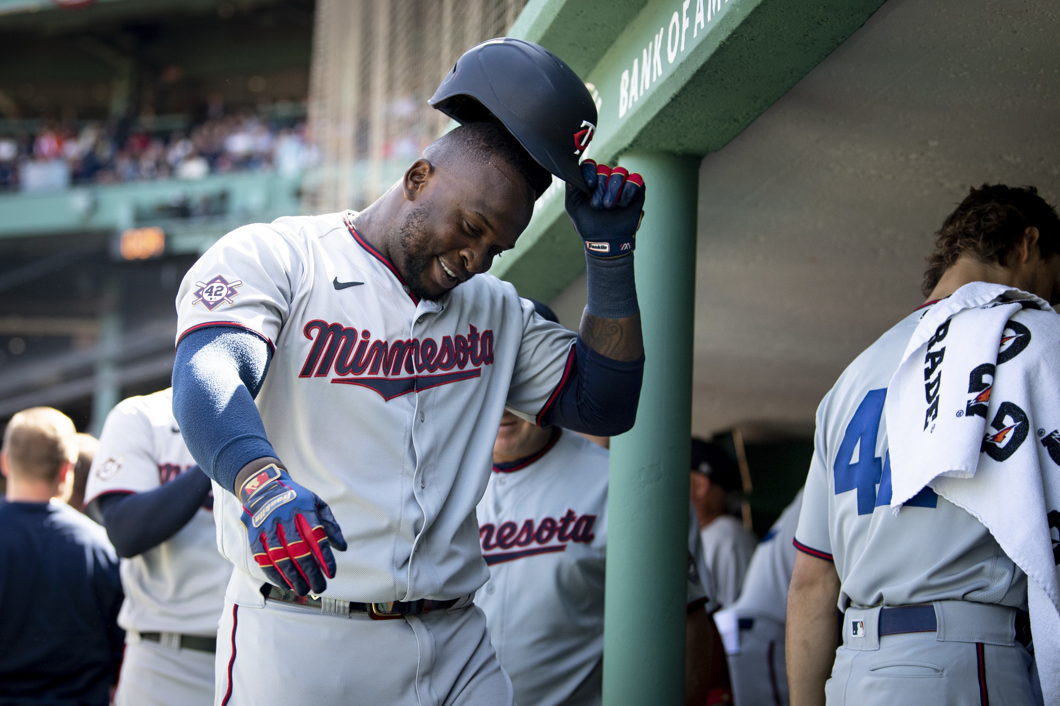 Trading Places: Could Twins End Up with Brandon Crawford at