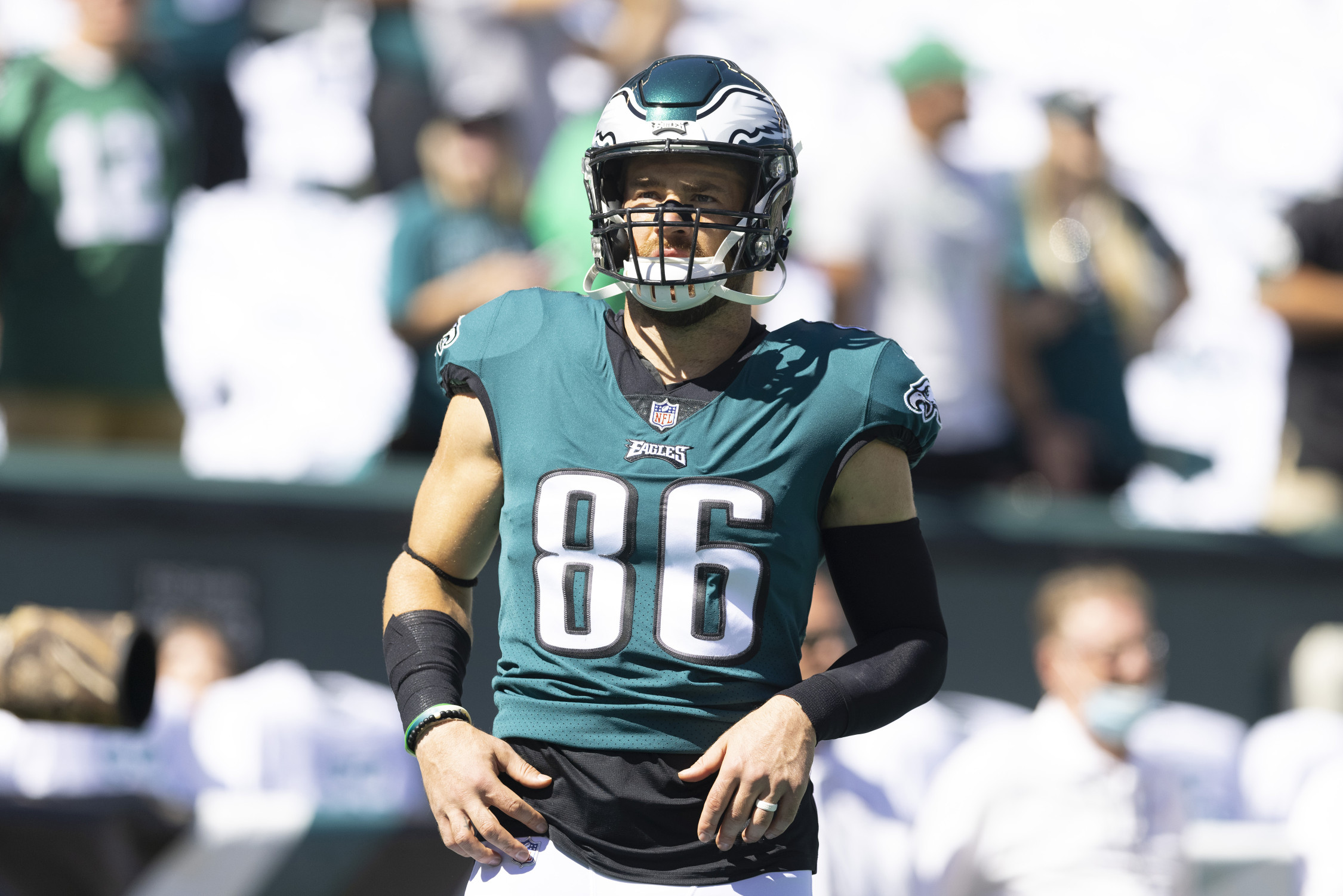 Zach Ertz gets emotional discussing possible final Eagles game - Sports  Illustrated